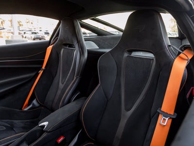 2025 McLaren 750S Base