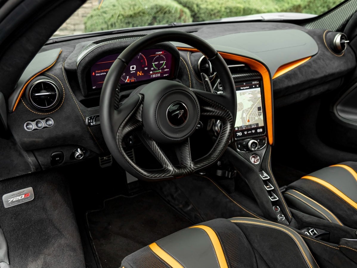 2023 McLaren 720S Performance