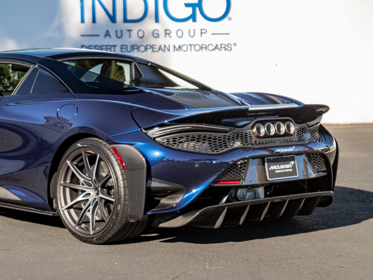2022 McLaren 765LT Base