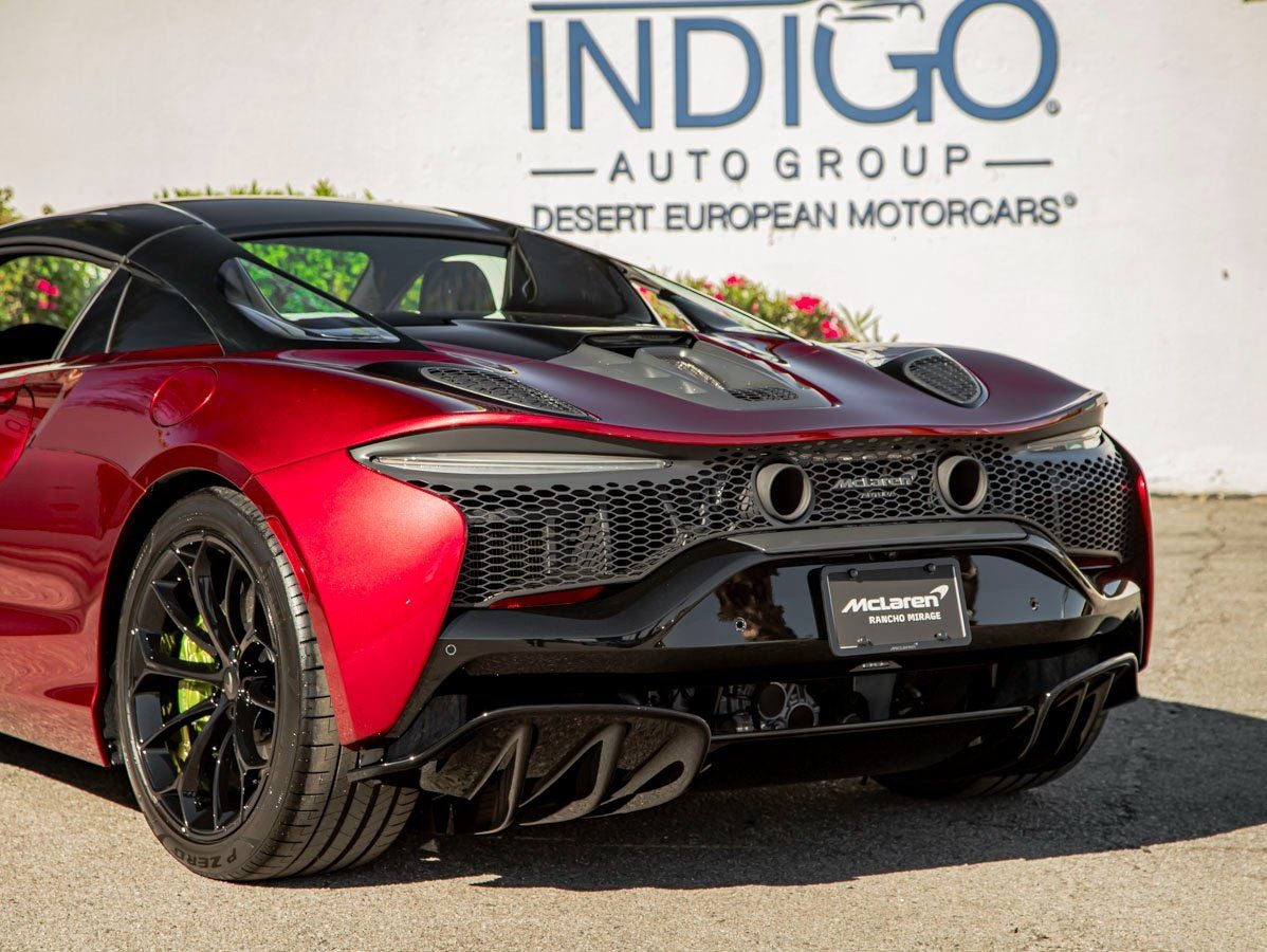 2025 McLaren Artura Spider