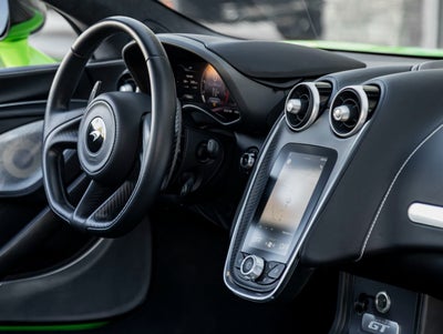 2023 McLaren GT Base