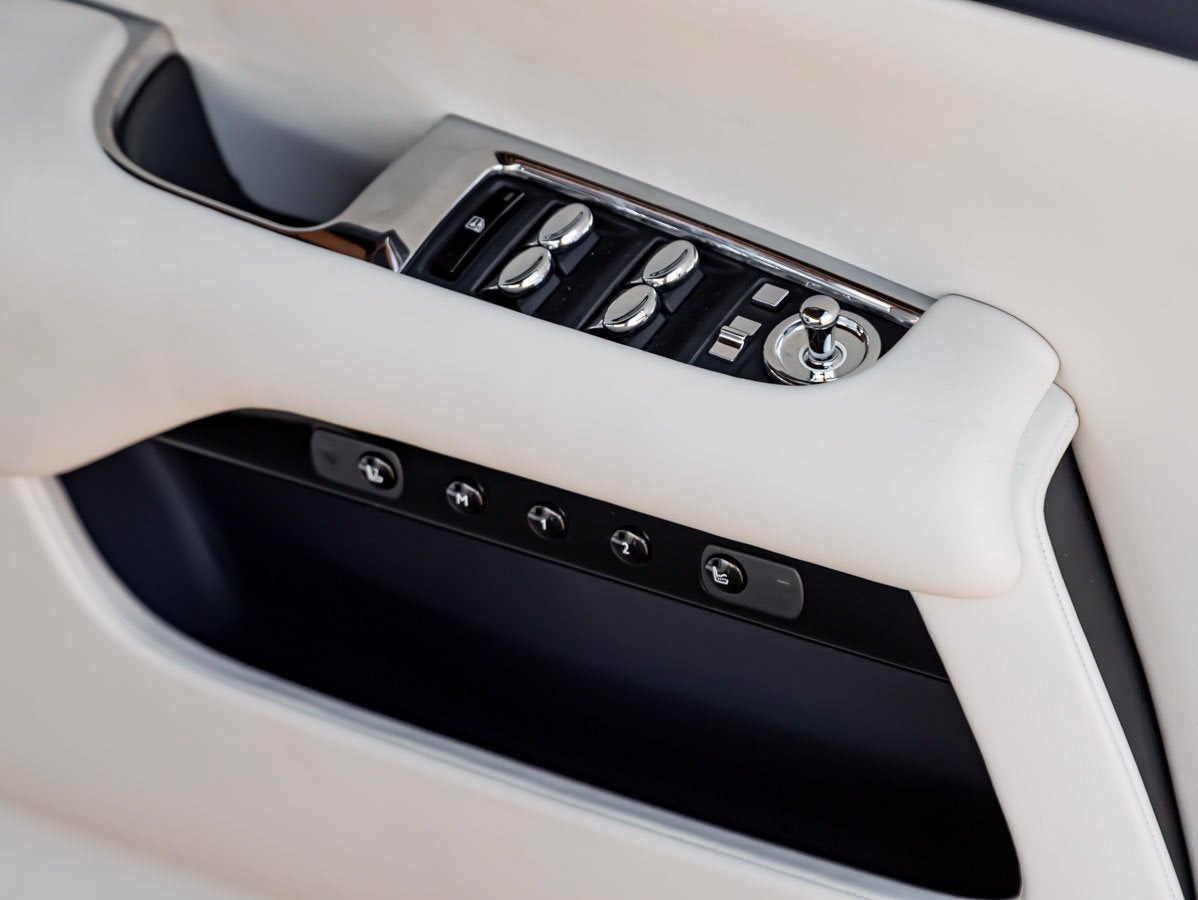 2018 Rolls-Royce Dawn 