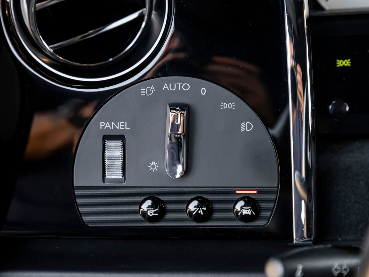 2018 Rolls-Royce Dawn 
