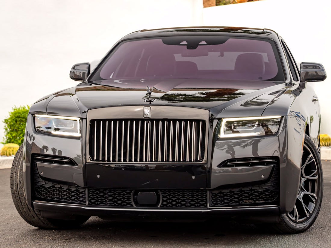 2022 Rolls-Royce Ghost Black Badge — photo 1 of 44