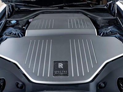 2025 Rolls-Royce Spectre 