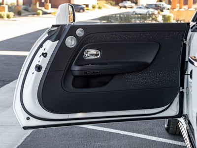 2024 Rolls-Royce Spectre Base