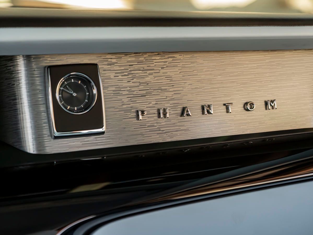 2023 Rolls-Royce Phantom 