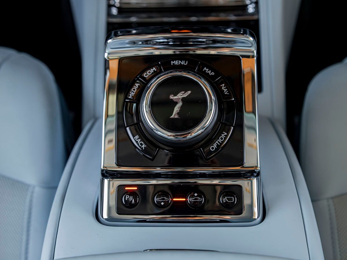 2023 Rolls-Royce Phantom 