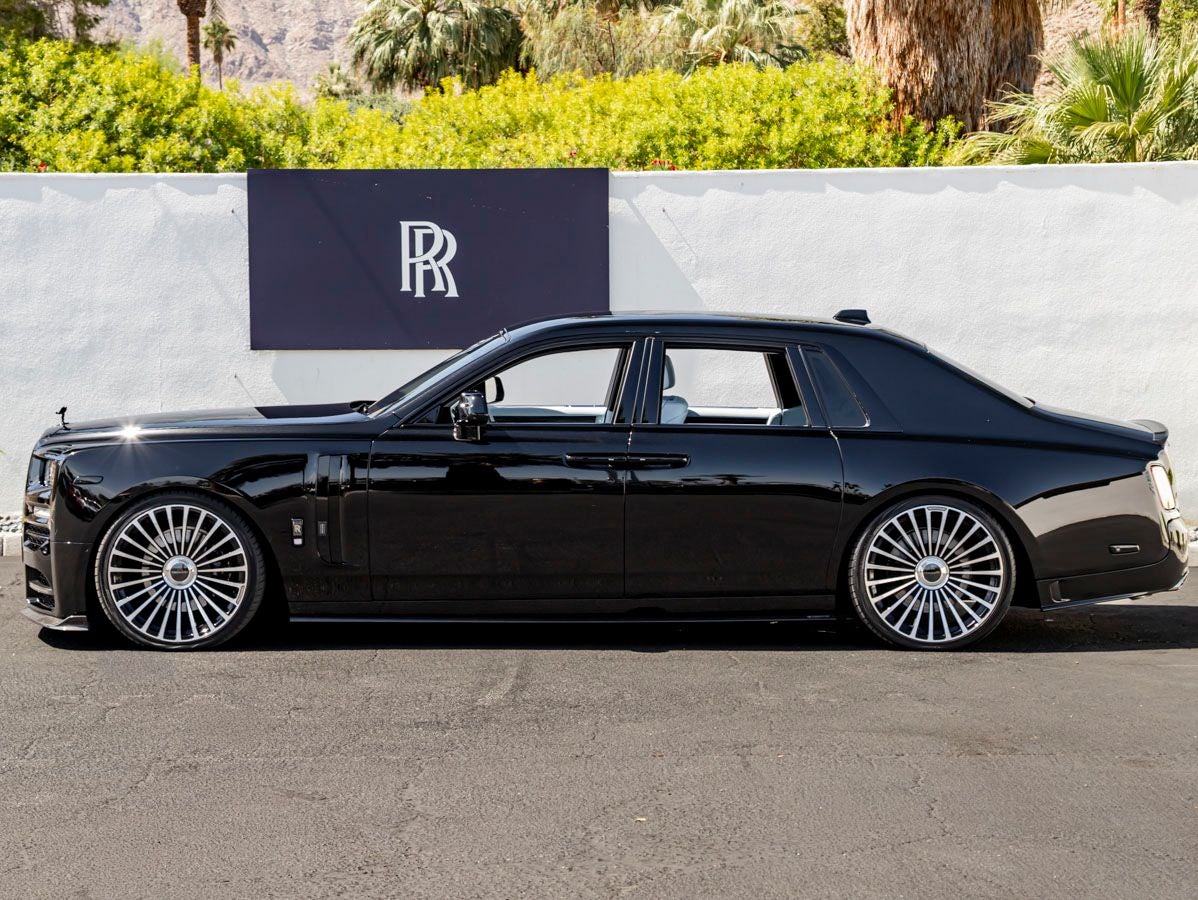 2023 Rolls-Royce Phantom 