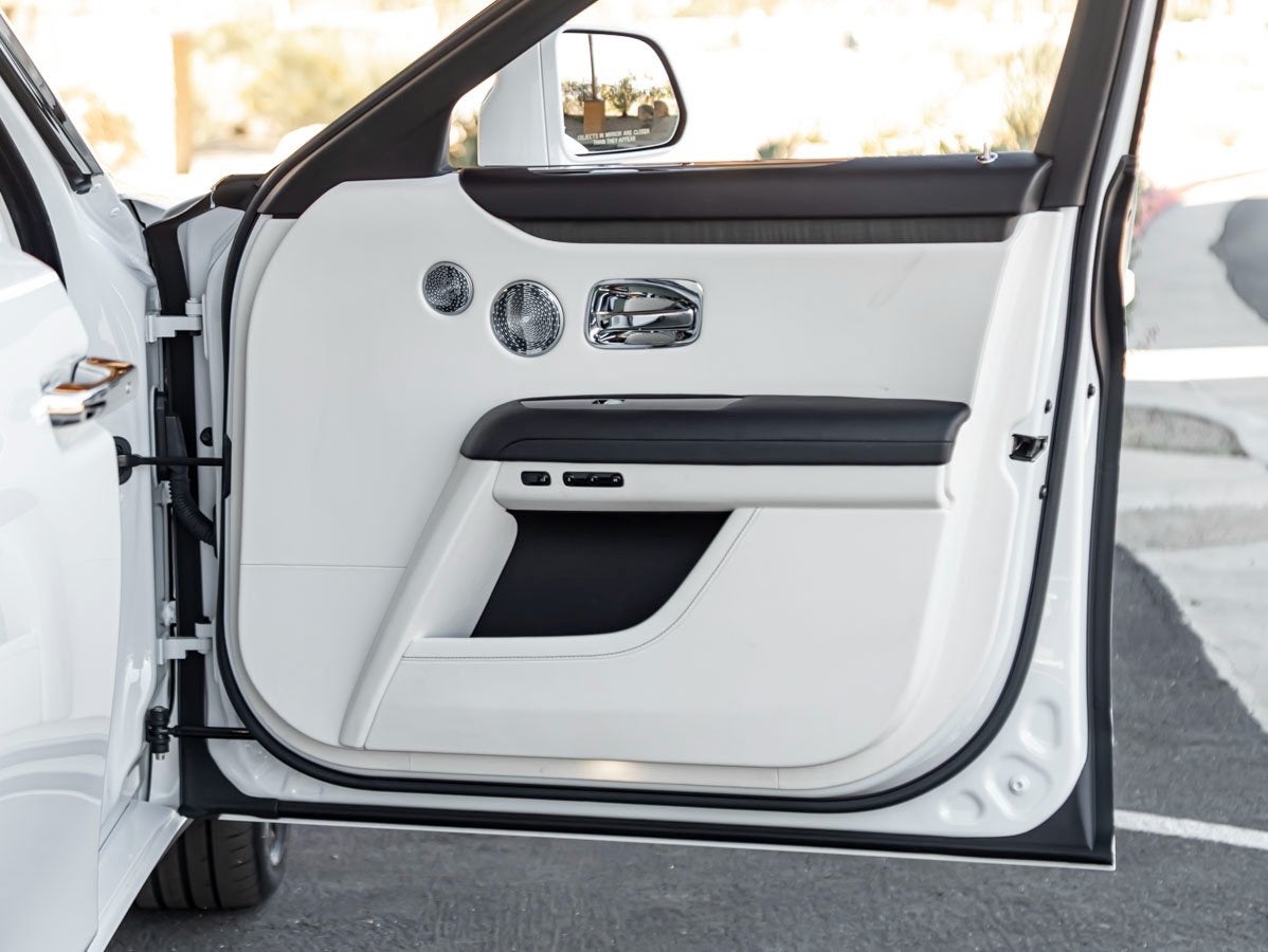 2023 Rolls-Royce Ghost 