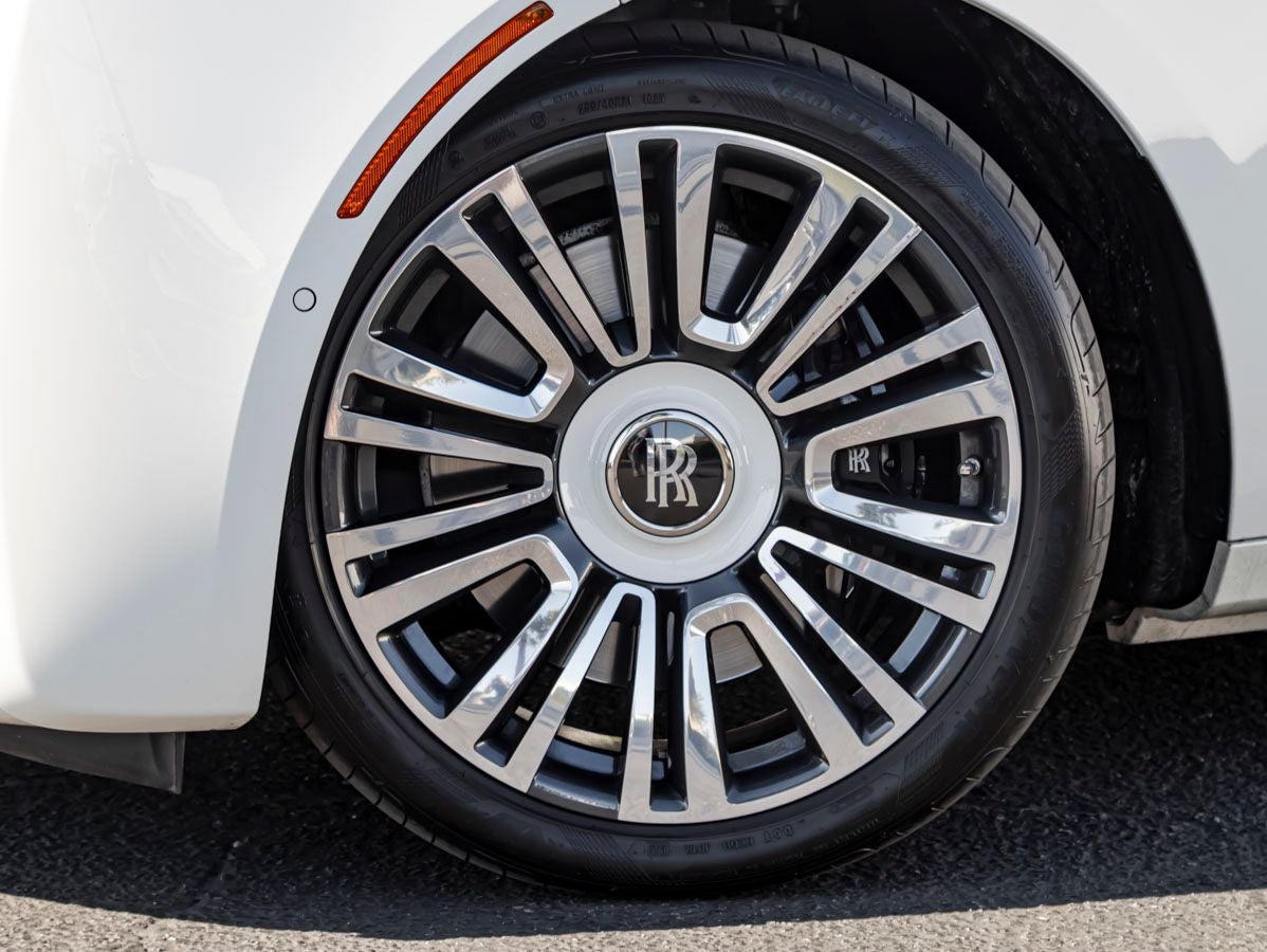 2024 Rolls-Royce Ghost 