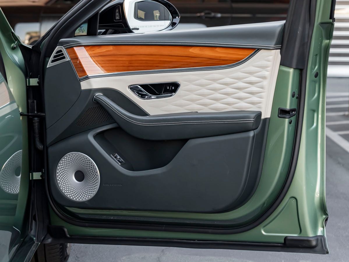 2023 Bentley Flying Spur S