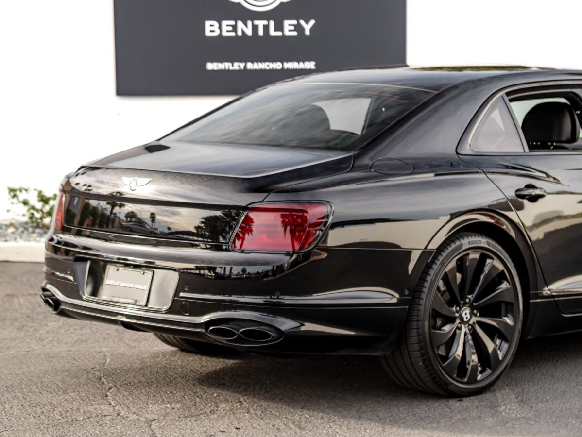 2022 Bentley Flying Spur V8
