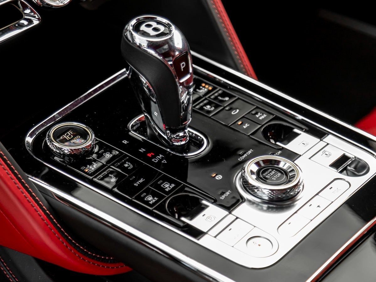 2022 Bentley Flying Spur V8