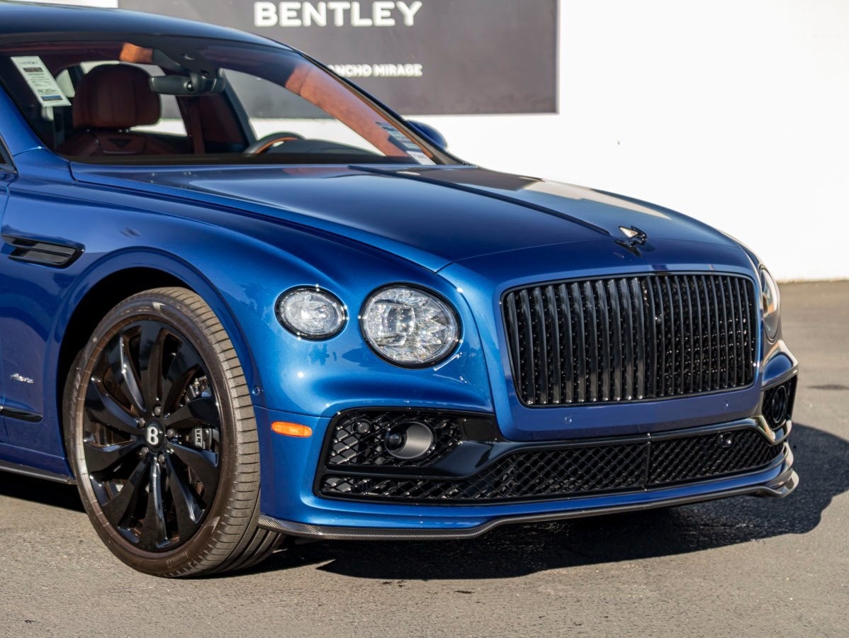 2023 Bentley Flying Spur V8