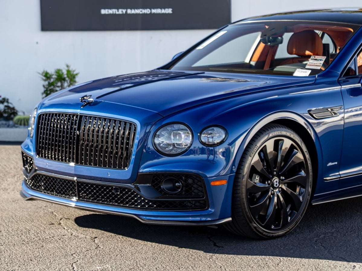 2023 Bentley Flying Spur V8