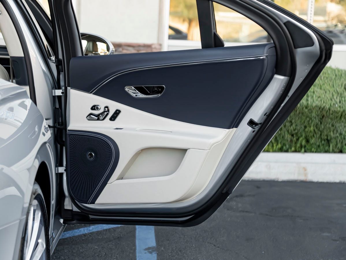 2026 Bentley Flying Spur V8