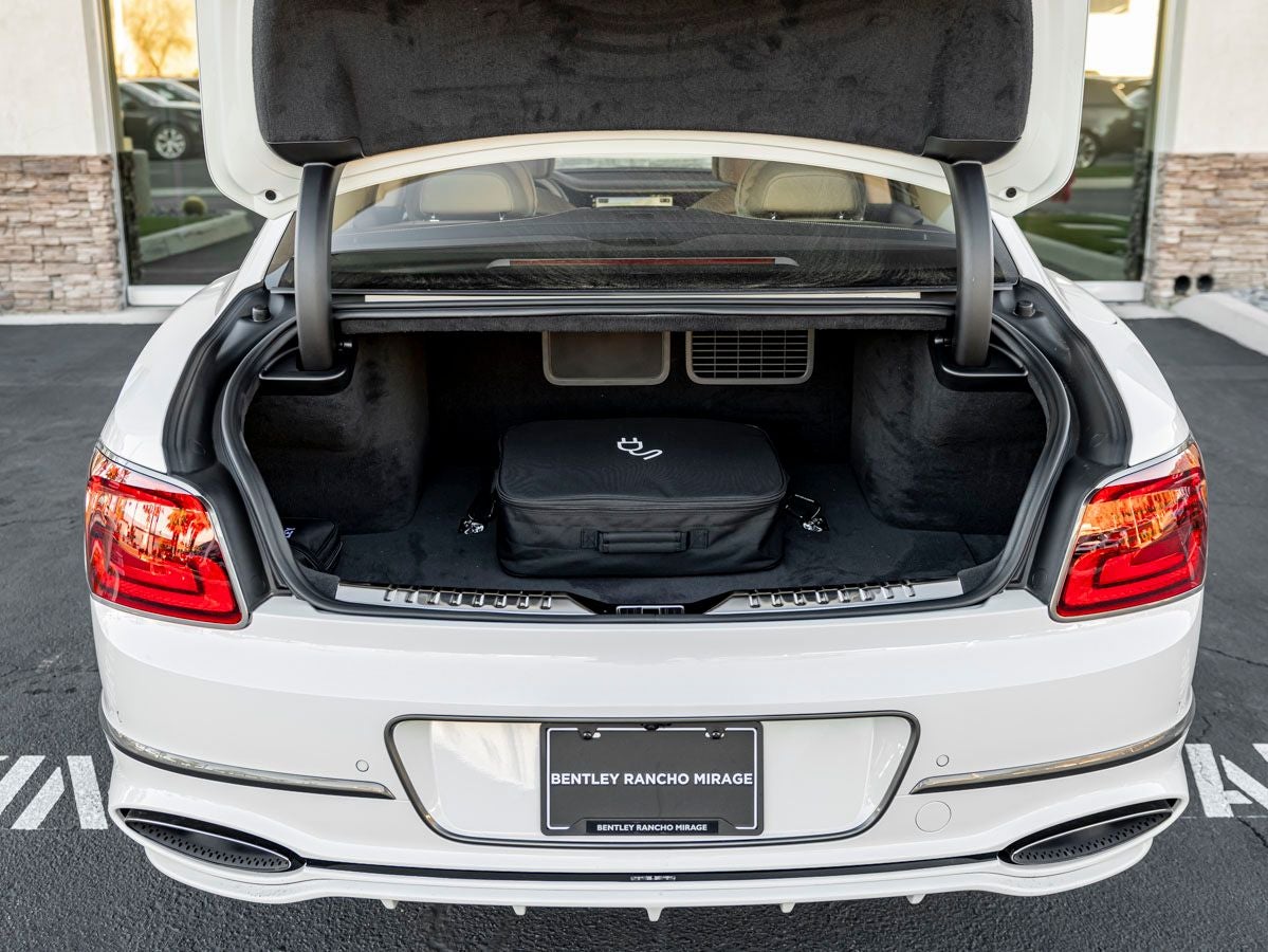 2025 Bentley Flying Spur Speed