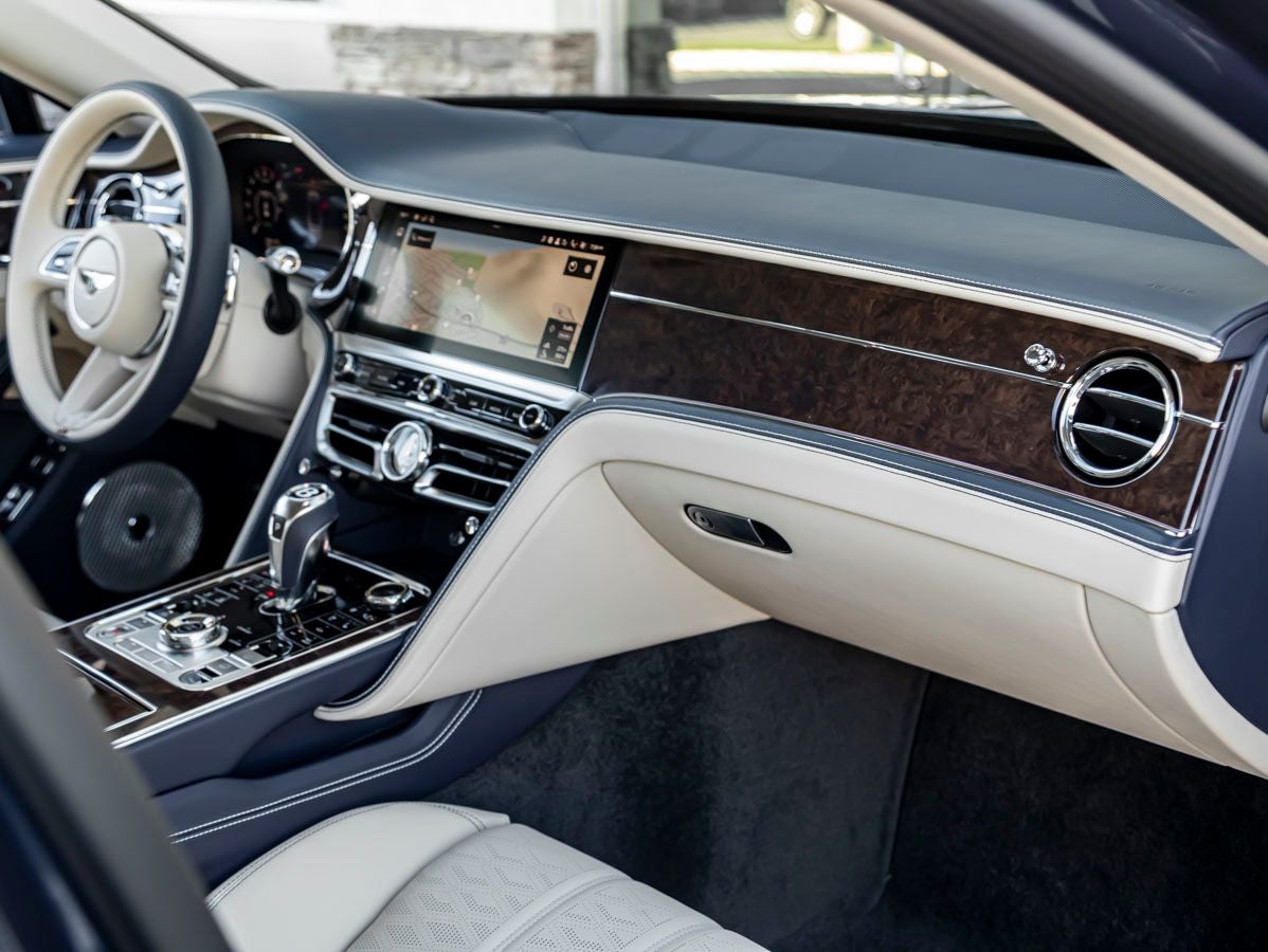 2026 Bentley Flying Spur Mulliner