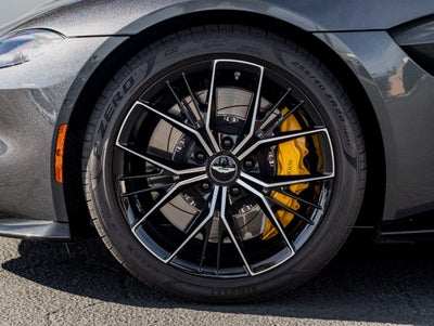 2023 Aston Martin Vantage Base