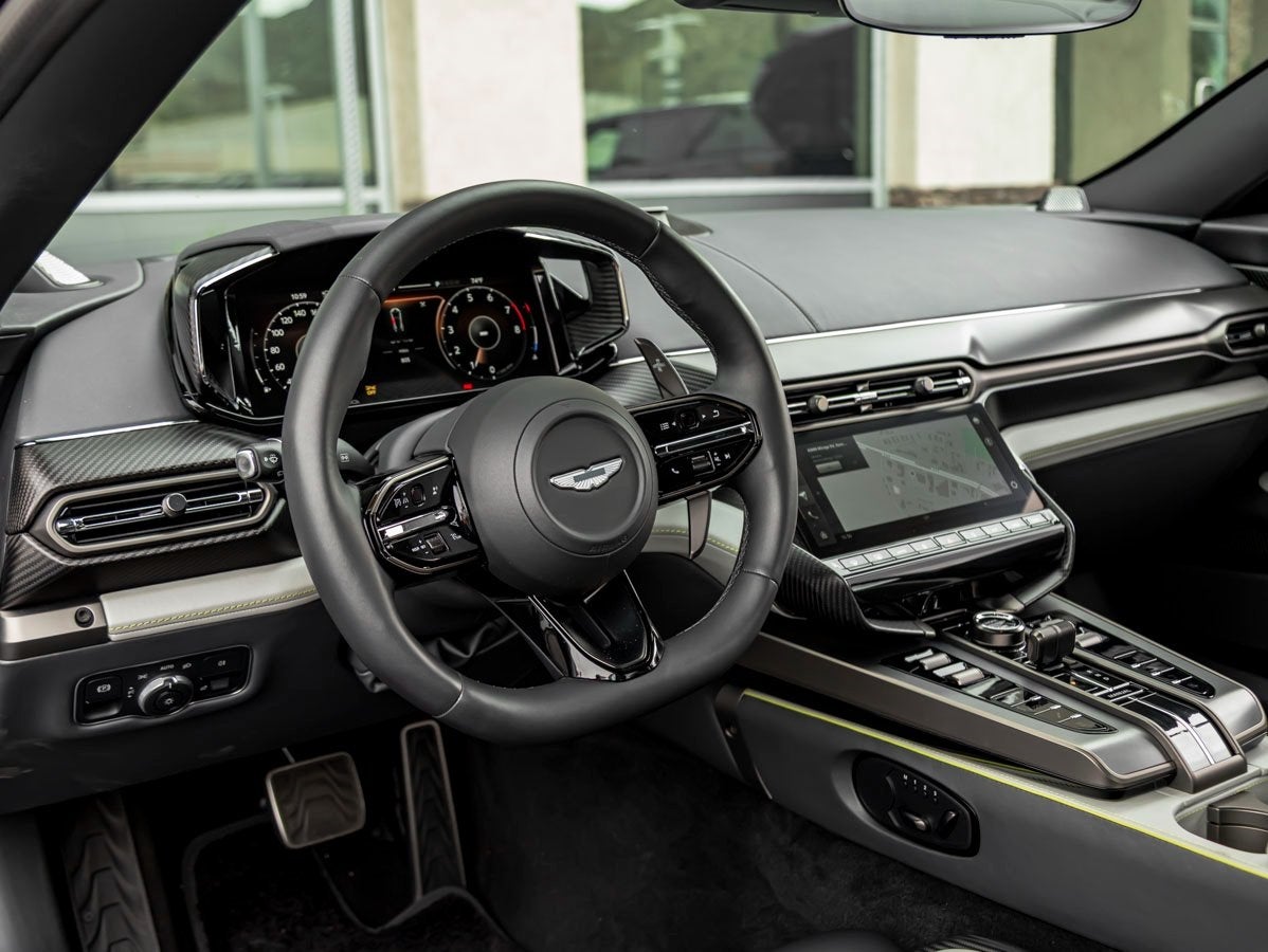 2025 Aston Martin Vanquish V12 Coupe