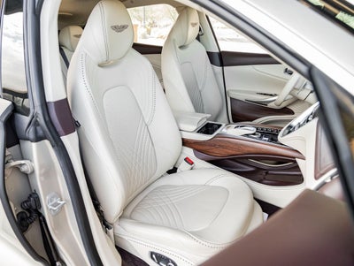 2021 Aston Martin DBX Base