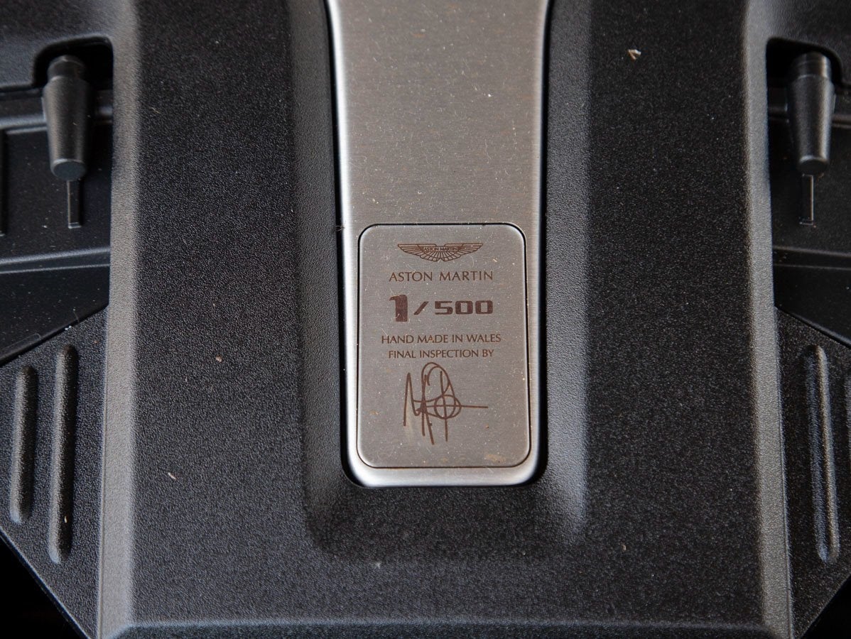 2021 Aston Martin DBX Base