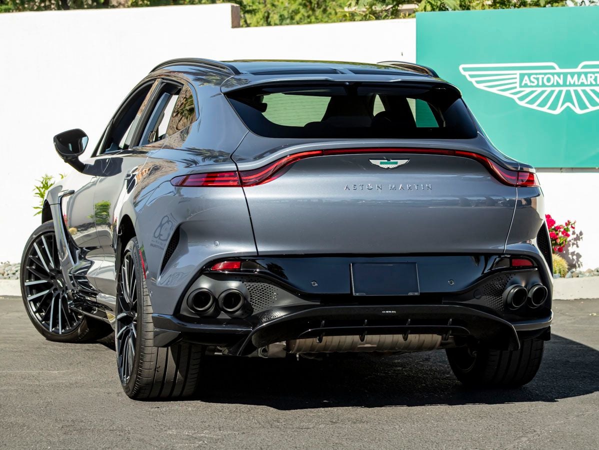 2025 Aston Martin DBX 707