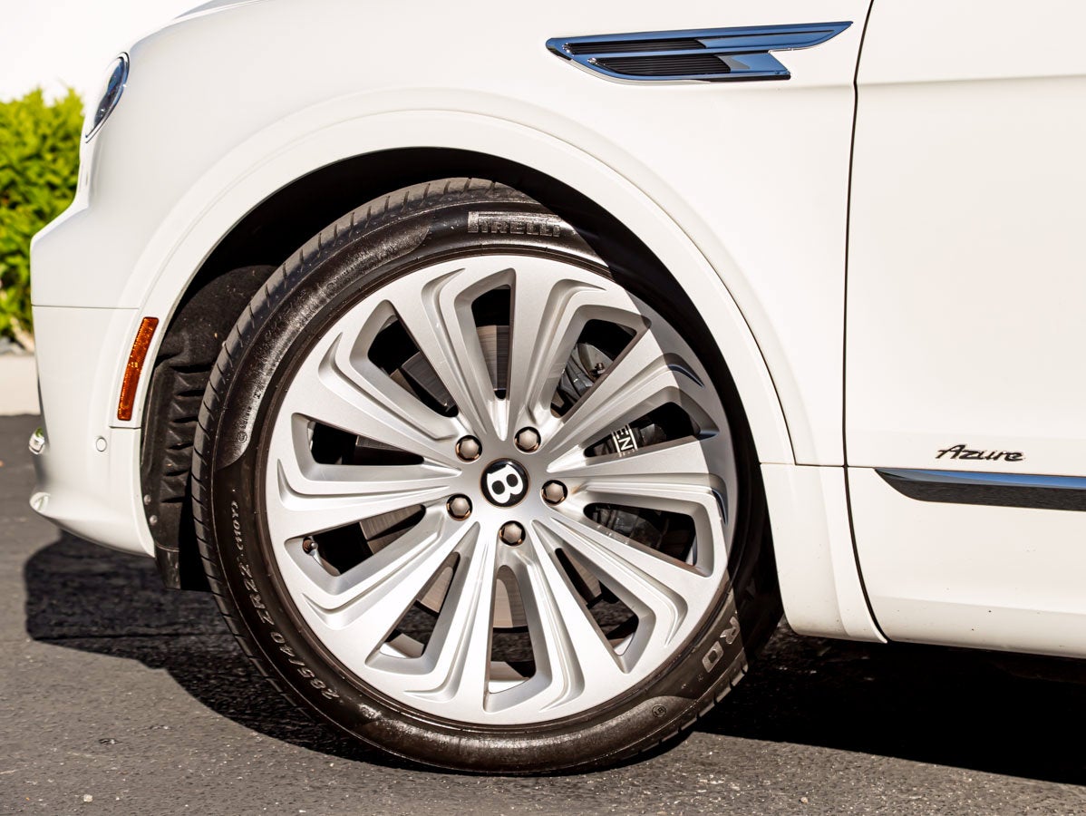 2023 Bentley Bentayga Azure Hybrid