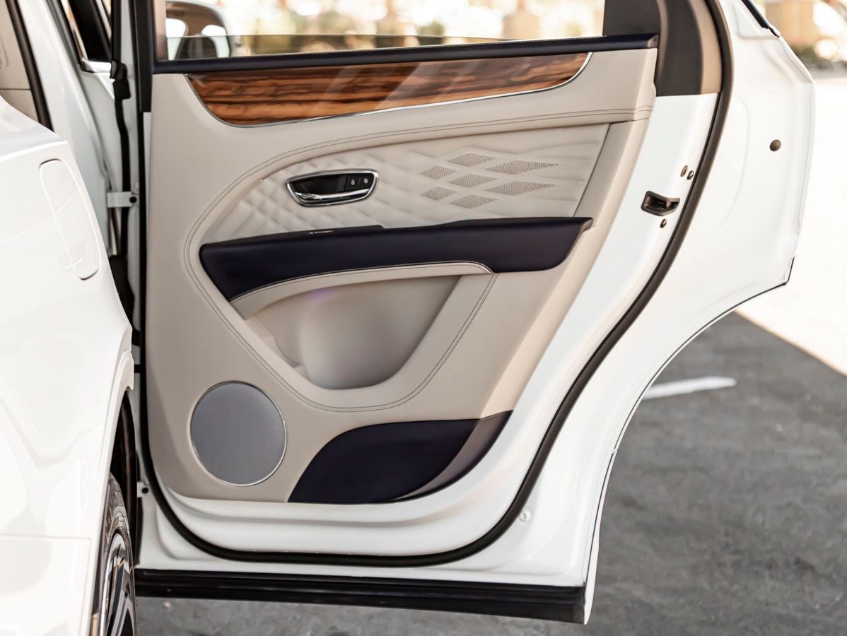 2024 Bentley Bentayga Azure