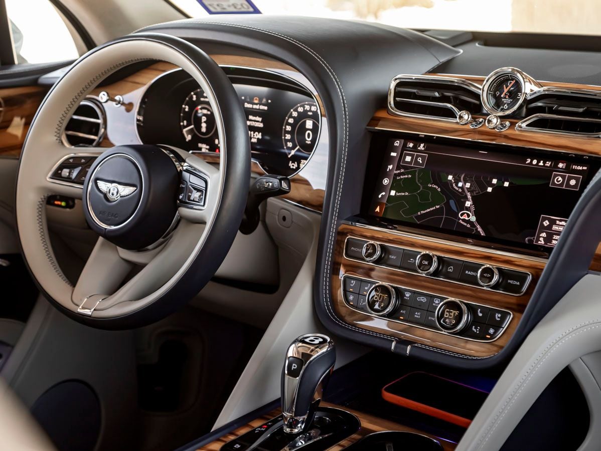 2024 Bentley Bentayga Azure