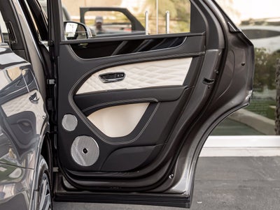 2026 Bentley Bentayga Azure