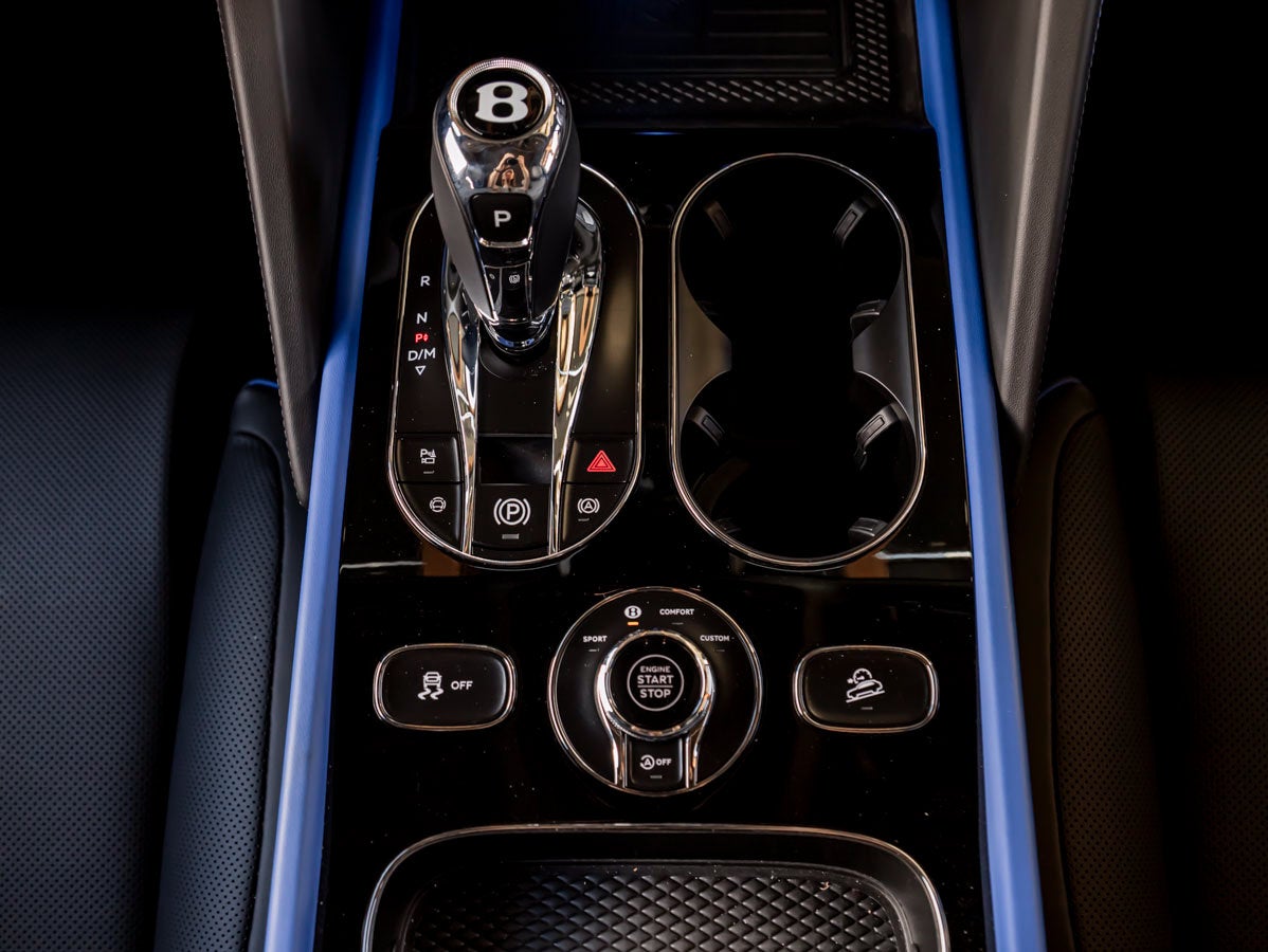 2025 Bentley Bentayga V8 S Black Edition