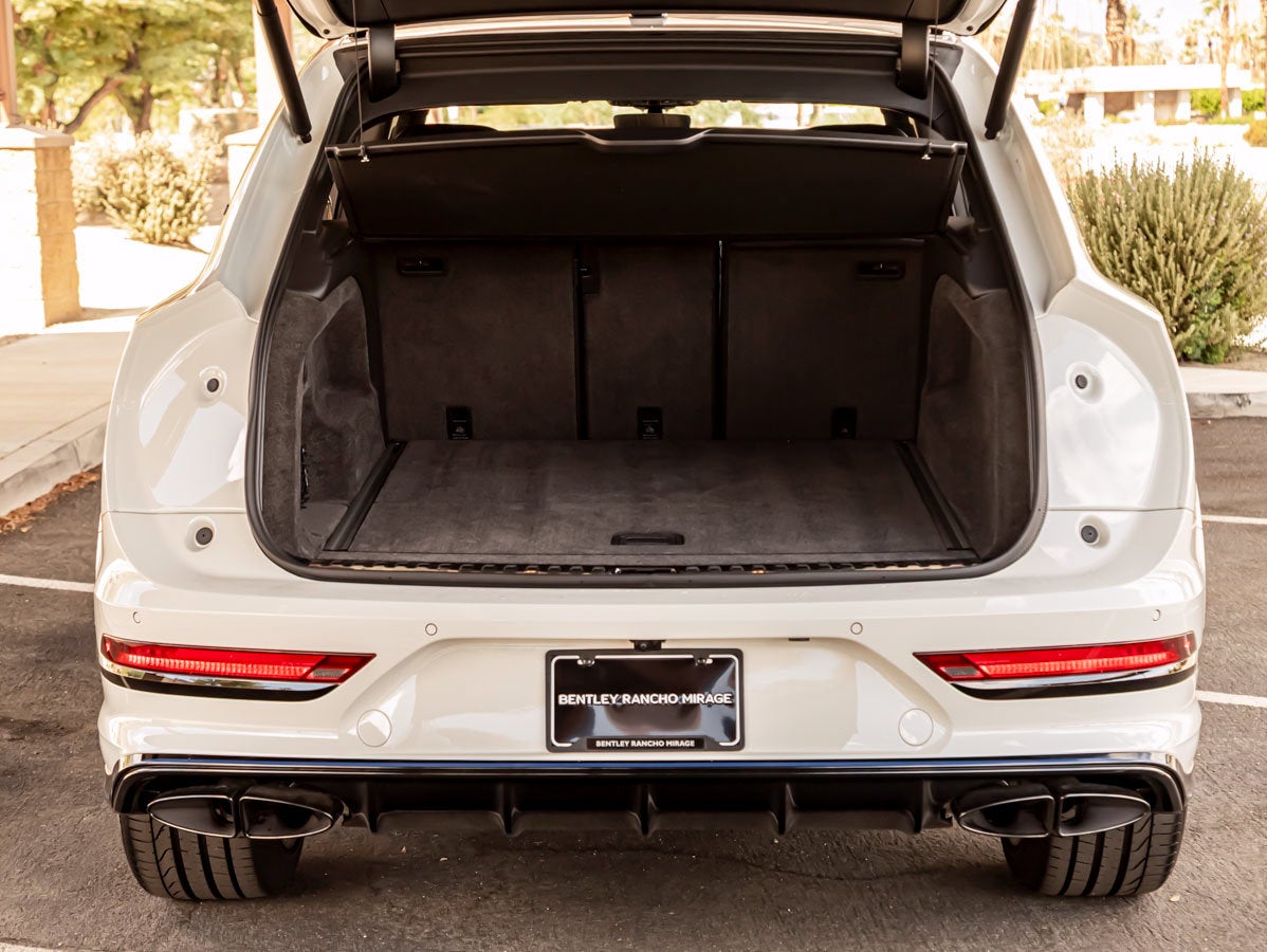 2025 Bentley Bentayga V8 S Black Edition
