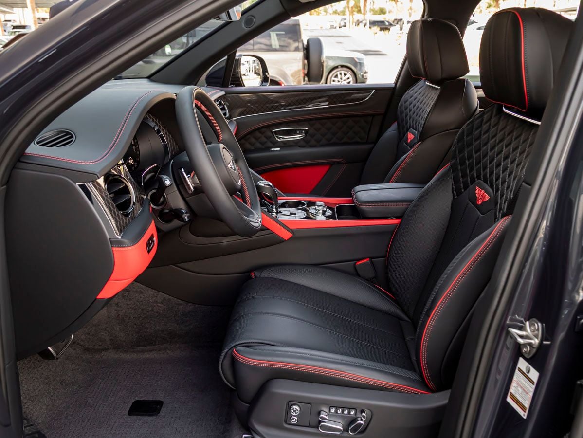 2025 Bentley Bentayga S Black Edition