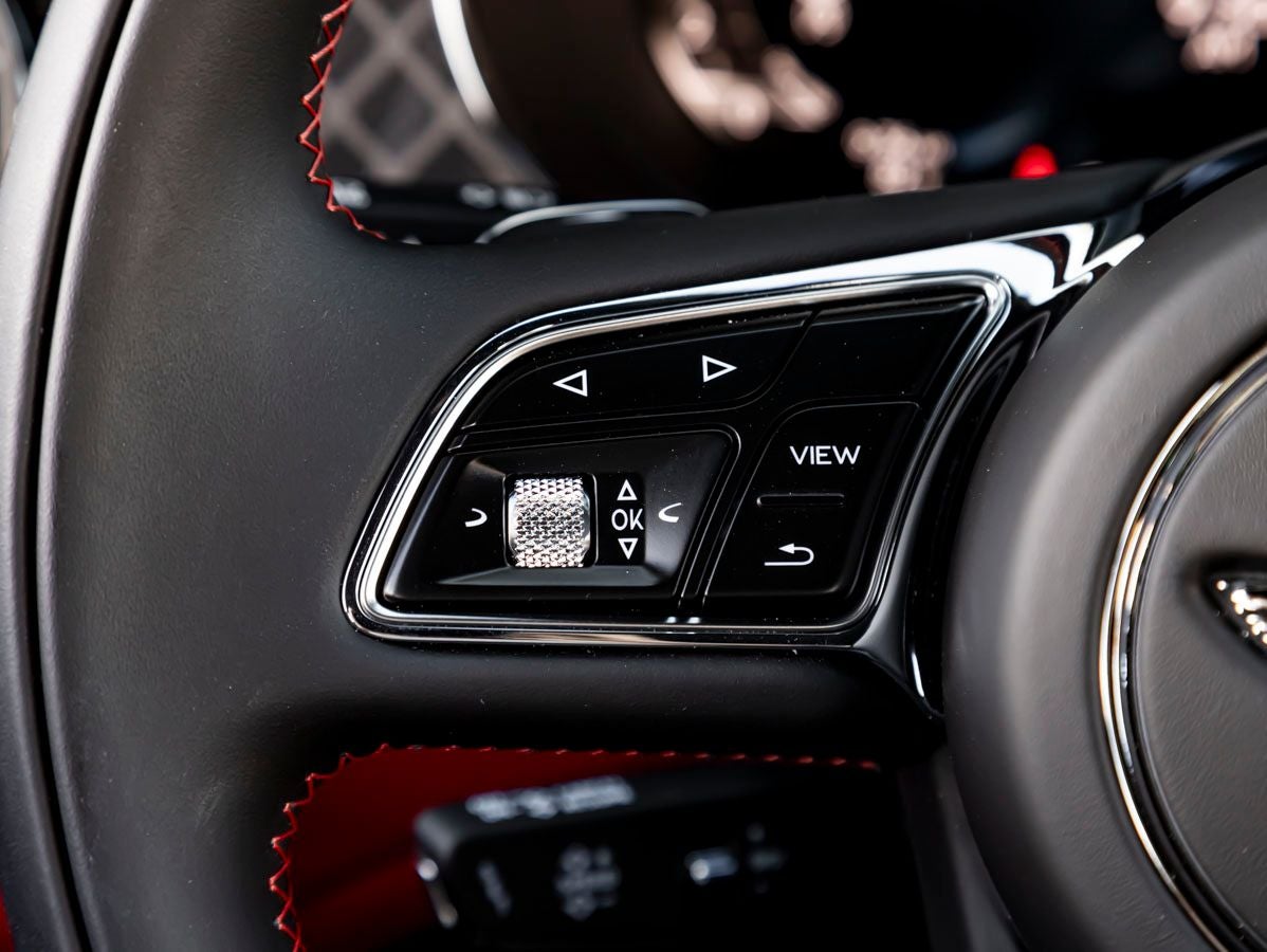 2025 Bentley Bentayga S Black Edition