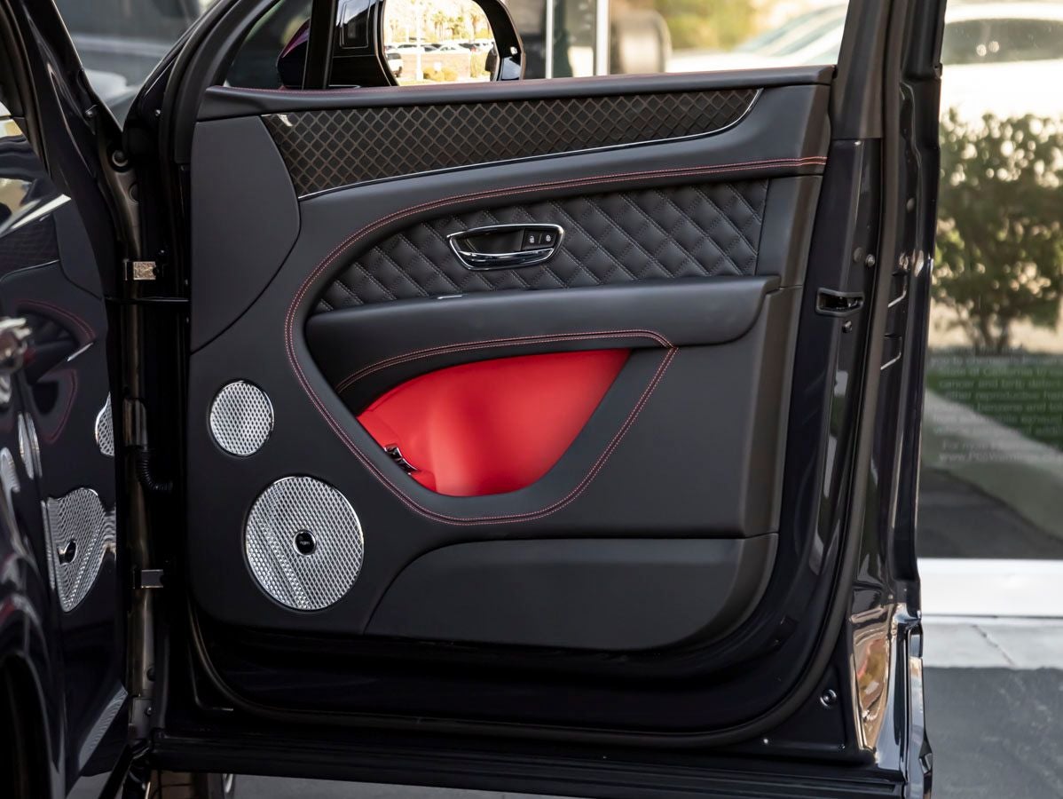 2025 Bentley Bentayga S Black Edition