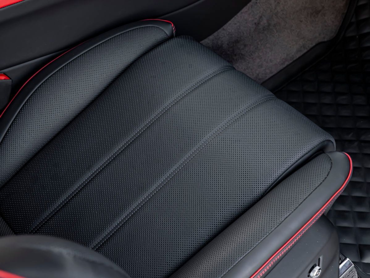 2025 Bentley Bentayga S Black Edition