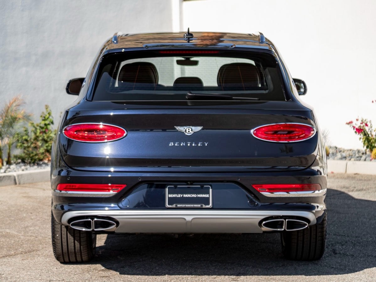 2025 Bentley Bentayga EWB Base