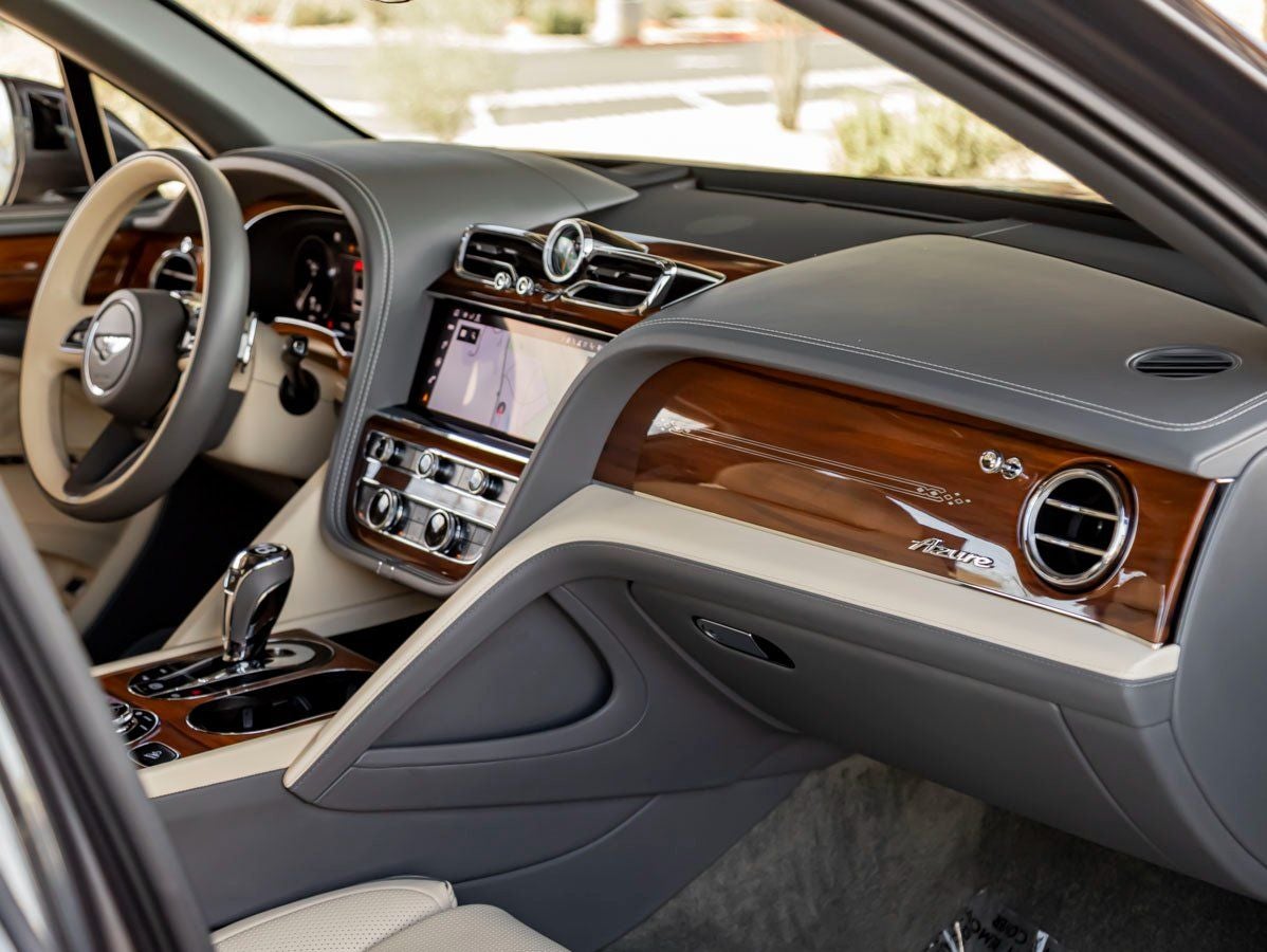 2023 Bentley Bentayga EWB Azure V8