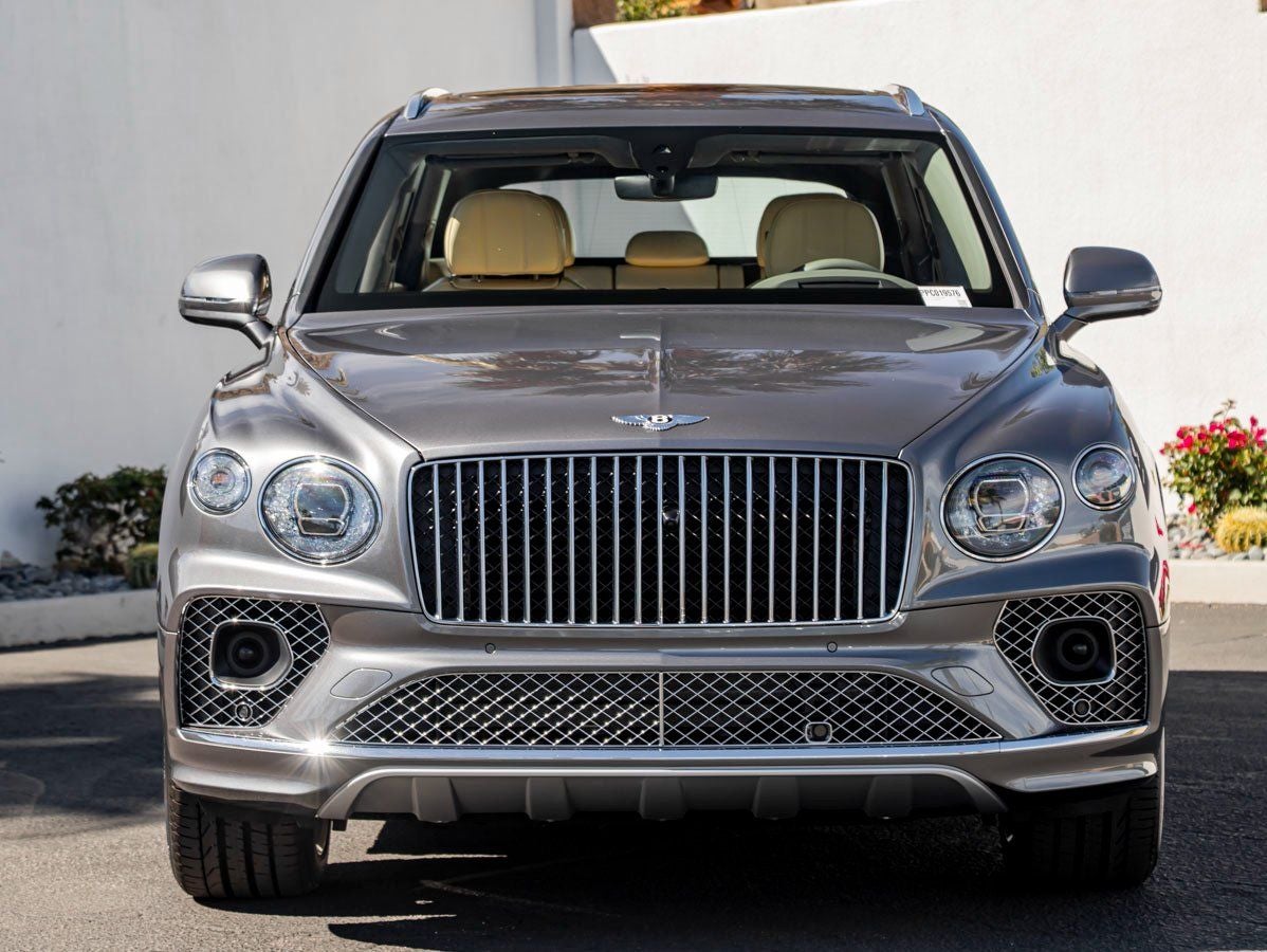 2023 Bentley Bentayga EWB Azure V8