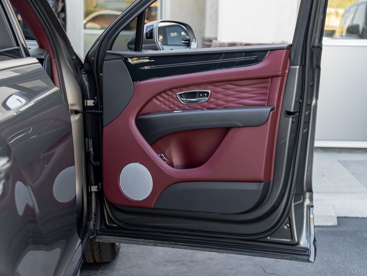 2023 Bentley Bentayga EWB Azure