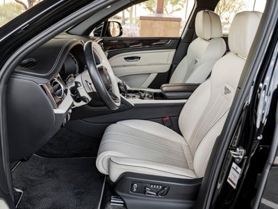 2023 Bentley Bentayga EWB Base