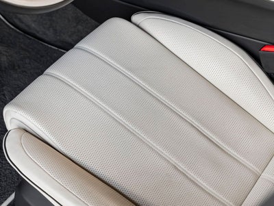 2023 Bentley Bentayga EWB Base