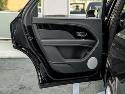 2025 Bentley Bentayga EWB Base