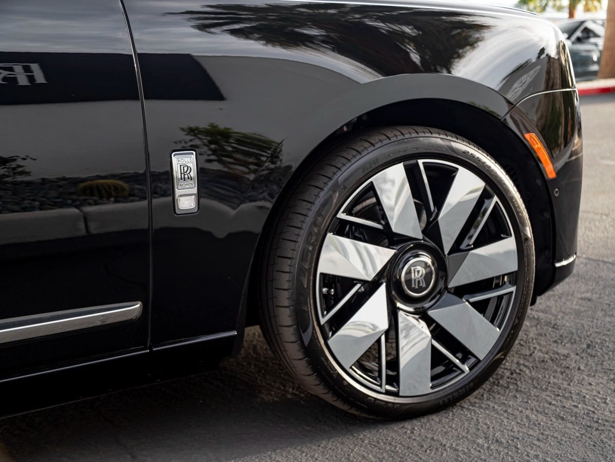 2025 Rolls-Royce Cullinan 