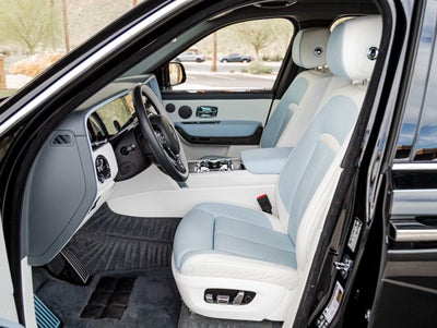 2025 Rolls-Royce Cullinan 