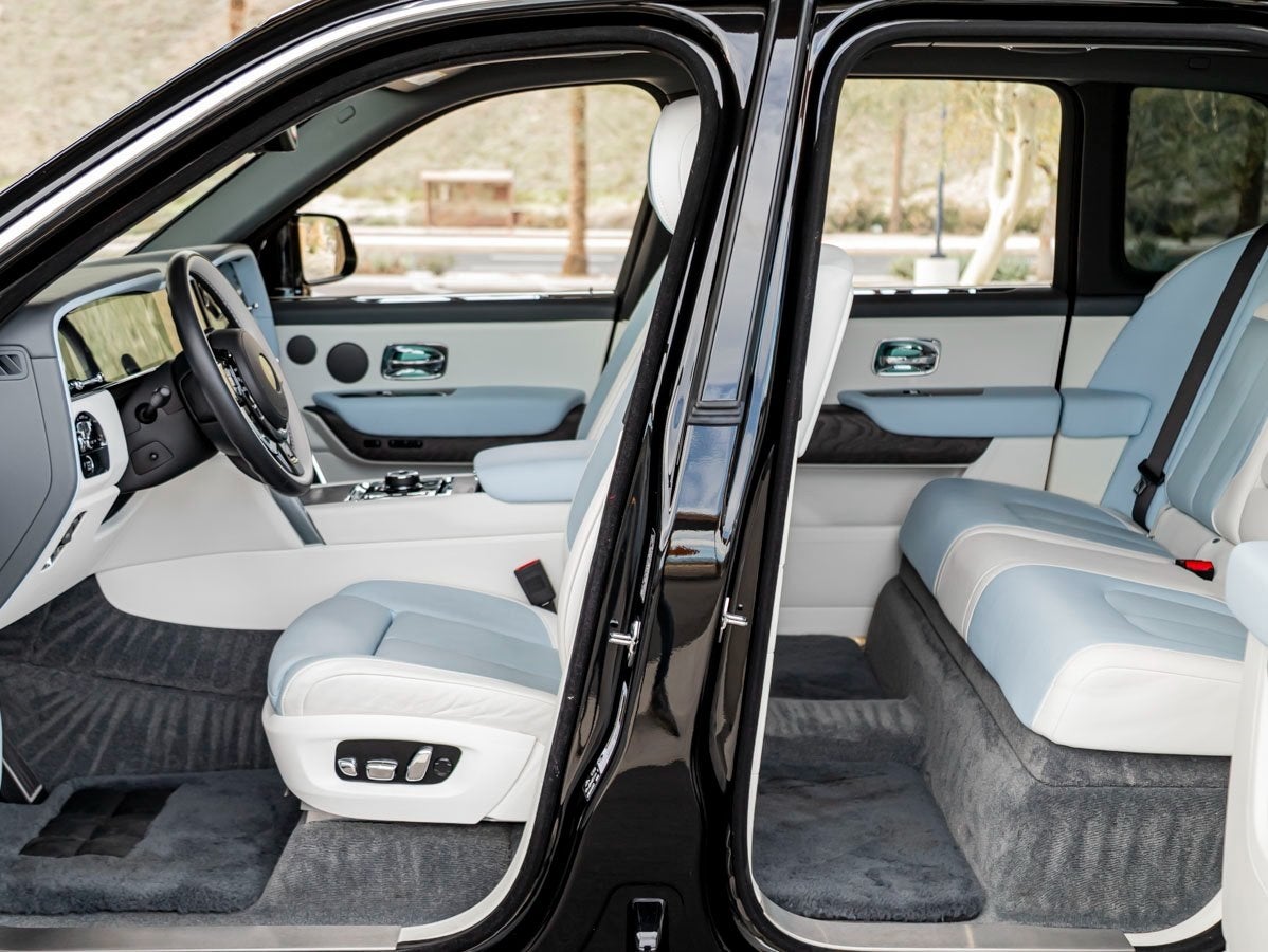 2025 Rolls-Royce Cullinan 