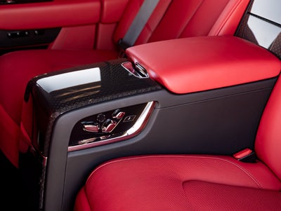 2024 Rolls-Royce Black Badge Cullinan