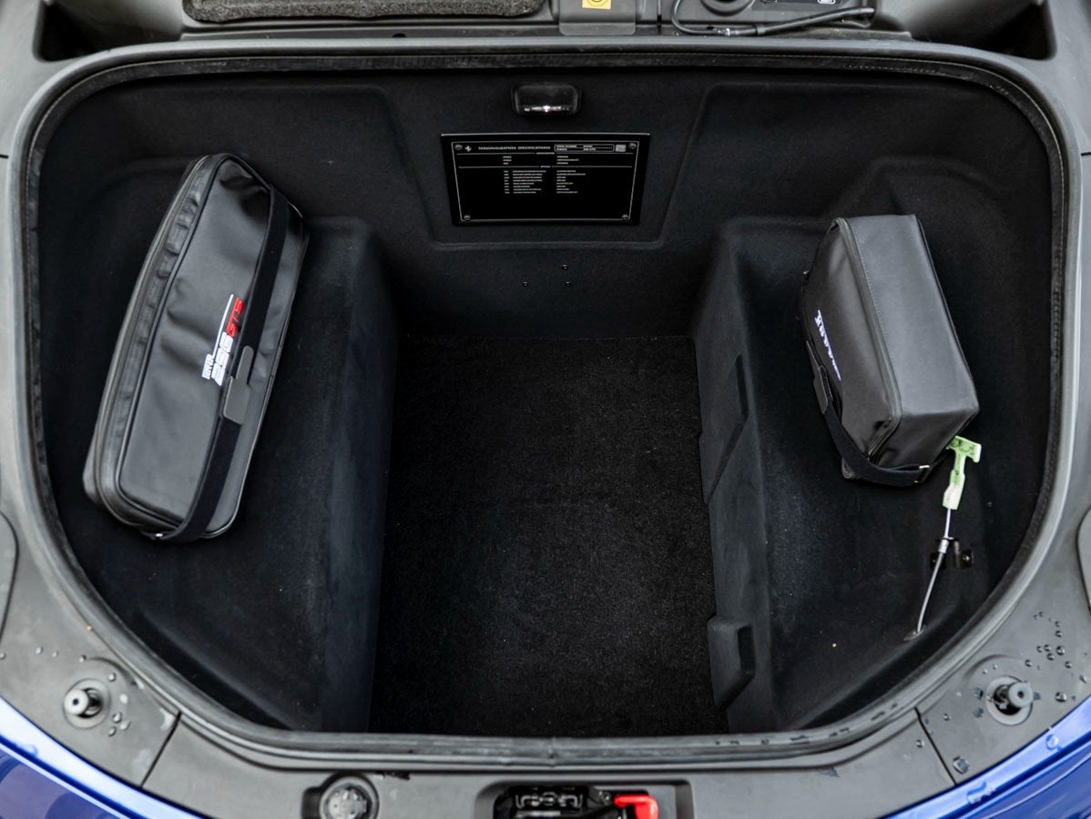 2025 Ferrari 296 GTS Base